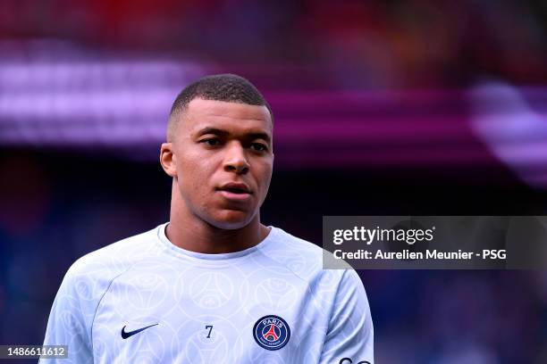 Kylian Mbappe of Paris Saint-Germain warms up before the Ligue 1 match between Paris Saint-Germain and FC Lorient at Parc des Princes on April 30,...