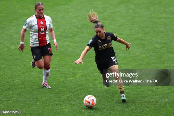 Alethea Paul of Sheffield United runs with the ball during the Barclays FA Women's Championship match between Southampton FC and Sheffield United at...