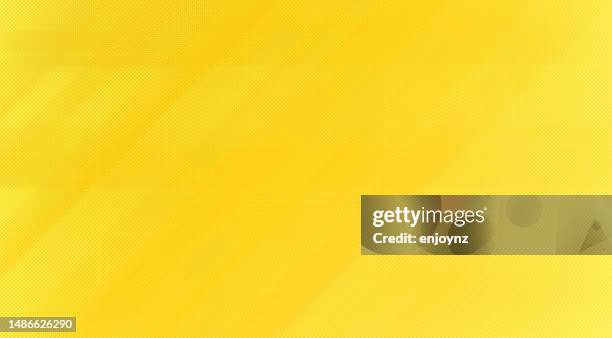 stockillustraties, clipart, cartoons en iconen met yellow halftone background - gele achtergrond