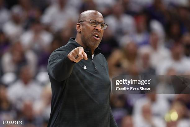 Head coach Mike Brown of the Sacramento Kings reacts during game seven of the Western Conference First Round Playoffs against the Golden State...