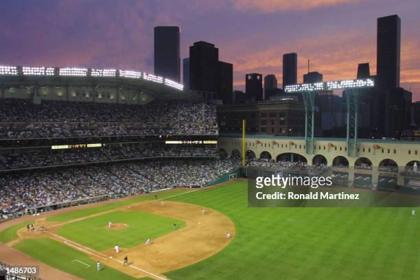 View of the Houston skyline at sunset at Enron Field in Houston, Texas. The Astros beat the Reds 6-3 . DIGITAL IMAGE. Mandatory Credit : Ronald...