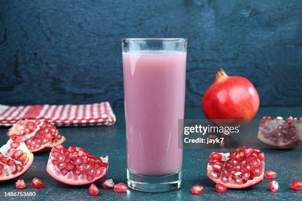 pomegranate juice - pomegranate juice stock pictures, royalty-free photos & images