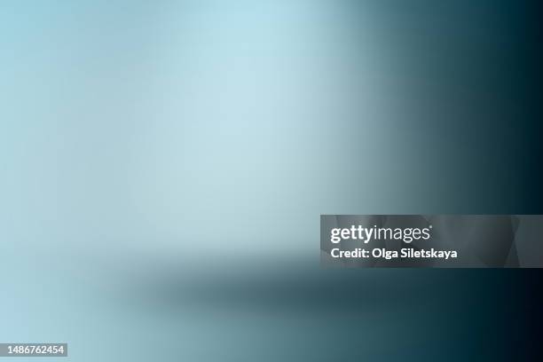 studio backgrounds - blue gradient background stock pictures, royalty-free photos & images