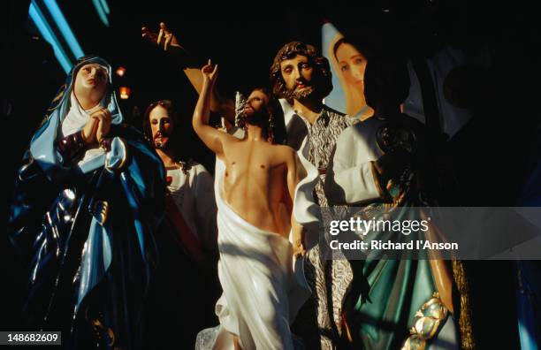 Religious Statues For Sale In Mexico City Around 90 Of Mexicans Profess Catholicism High-Res Stock Photo