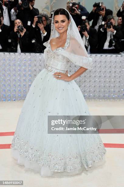 Penélope Cruz attends The 2023 Met Gala Celebrating "Karl Lagerfeld: A Line Of Beauty" at The Metropolitan Museum of Art on May 01, 2023 in New York...