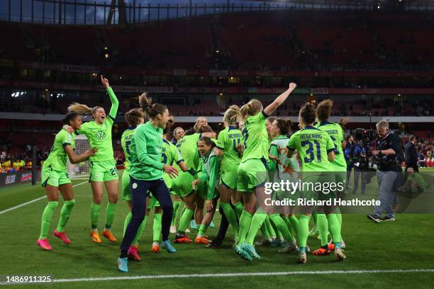 VfL Wolfsburg celebrate after progressing to the Champions League Final after defeating Arsenal during the UEFA Women's Champions League semifinal...