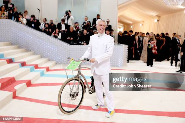 David Byrne attends The 2023 Met Gala Celebrating "Karl Lagerfeld: A Line Of Beauty" at The Metropolitan Museum of Art on May 01, 2023 in New York...