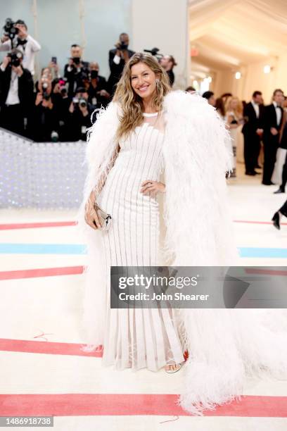 Gisele Bündchen attends The 2023 Met Gala Celebrating "Karl Lagerfeld: A Line Of Beauty" at The Metropolitan Museum of Art on May 01, 2023 in New...