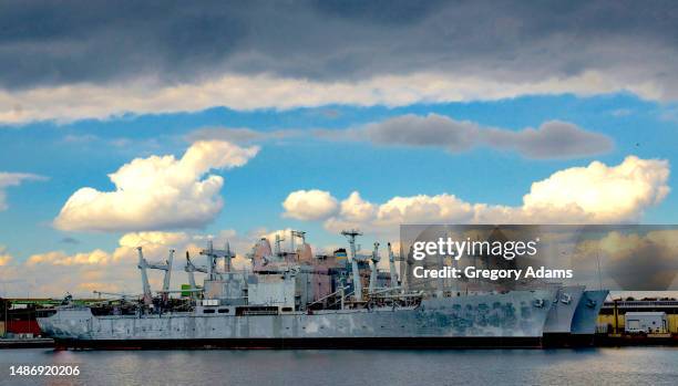 mothballed fleet at the philadelphia navy yard - moored stock pictures, royalty-free photos & images
