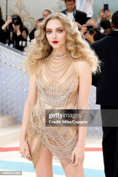 Amanda Seyfried attends The 2023 Met Gala Celebrating "Karl Lagerfeld: A Line Of Beauty" at The Metropolitan Museum of Art on May 01, 2023 in New...