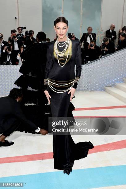 Karlie Kloss attends The 2023 Met Gala Celebrating "Karl Lagerfeld: A Line Of Beauty" at The Metropolitan Museum of Art on May 01, 2023 in New York...