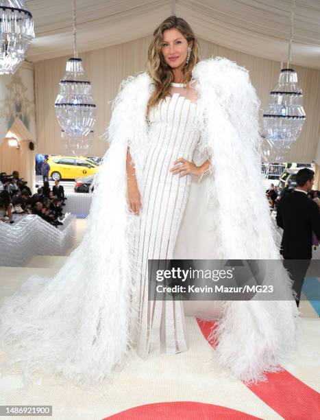 Gisele Bündchen attends The 2023 Met Gala Celebrating "Karl Lagerfeld: A Line Of Beauty" at The Metropolitan Museum of Art on May 01, 2023 in New...