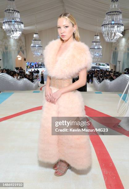 Lila Grace Moss attends The 2023 Met Gala Celebrating "Karl Lagerfeld: A Line Of Beauty" at The Metropolitan Museum of Art on May 01, 2023 in New...