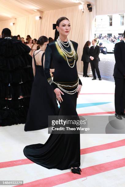 Karlie Kloss attends The 2023 Met Gala Celebrating "Karl Lagerfeld: A Line Of Beauty" at The Metropolitan Museum of Art on May 01, 2023 in New York...