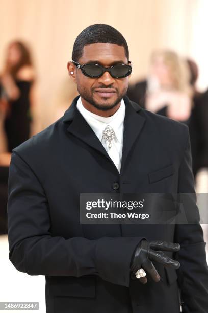 Usher attends The 2023 Met Gala Celebrating "Karl Lagerfeld: A Line Of Beauty" at The Metropolitan Museum of Art on May 01, 2023 in New York City.