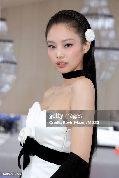 Jennie Kim attends The 2023 Met Gala Celebrating "Karl Lagerfeld: A Line Of Beauty" at The Metropolitan Museum of Art on May 01, 2023 in New York...