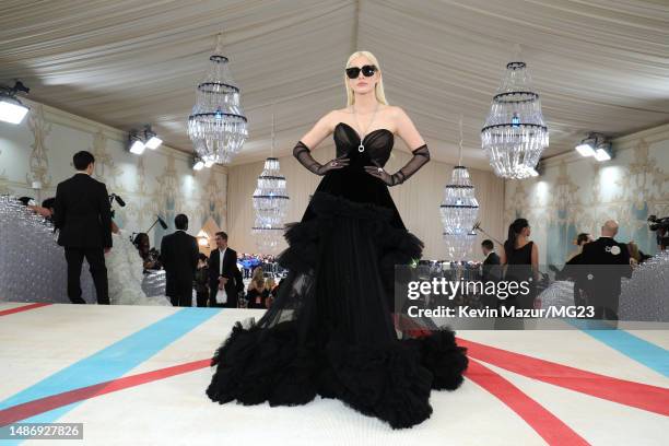 Jessica Chastain attends The 2023 Met Gala Celebrating "Karl Lagerfeld: A Line Of Beauty" at The Metropolitan Museum of Art on May 01, 2023 in New...