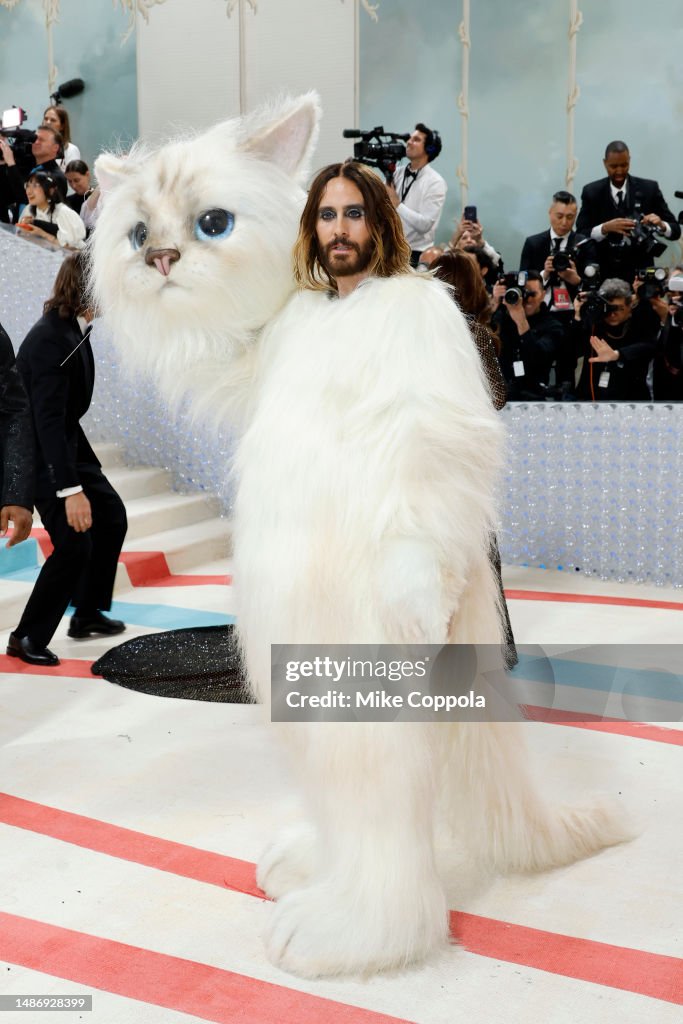 Jared Leto, dressed as Karl Lagerfeld's cat Choupette, attends The News  Photo - Getty Images
