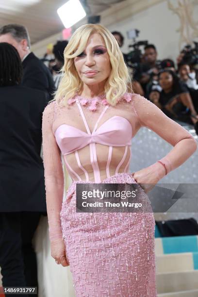 Donatella Versace attends The 2023 Met Gala Celebrating "Karl Lagerfeld: A Line Of Beauty" at The Metropolitan Museum of Art on May 01, 2023 in New...