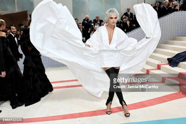 Cara Delevingne attends The 2023 Met Gala Celebrating "Karl Lagerfeld: A Line Of Beauty" at The Metropolitan Museum of Art on May 01, 2023 in New...