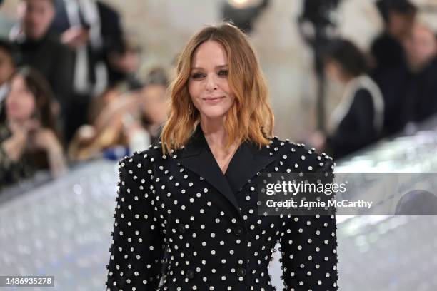 Stella McCartney attends The 2023 Met Gala Celebrating "Karl Lagerfeld: A Line Of Beauty" at The Metropolitan Museum of Art on May 01, 2023 in New...