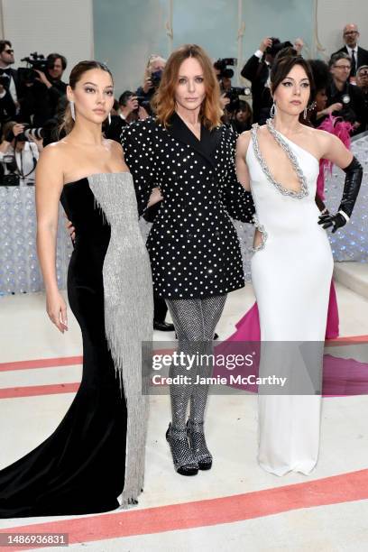 Madelyn Cline, Stella McCartney and Aubrey Plaza attend The 2023 Met Gala Celebrating "Karl Lagerfeld: A Line Of Beauty" at The Metropolitan Museum...