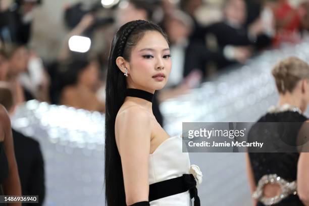 Jennie Kim attends The 2023 Met Gala Celebrating "Karl Lagerfeld: A Line Of Beauty" at The Metropolitan Museum of Art on May 01, 2023 in New York...