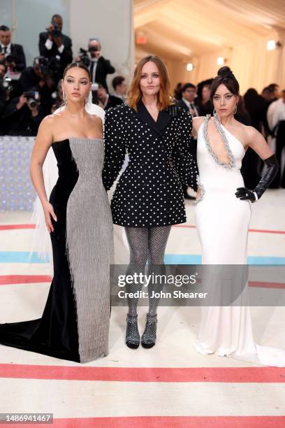 Madelyn Cline, Stella McCartney and Aubrey Plaza attend The 2023 Met Gala Celebrating "Karl Lagerfeld: A Line Of Beauty" at The Metropolitan Museum...