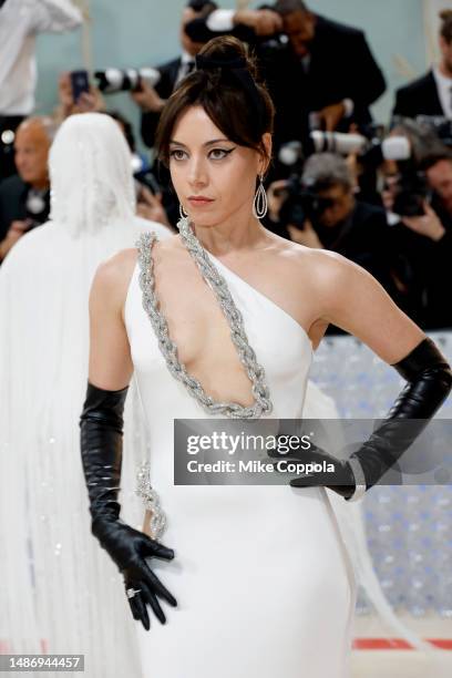 Aubrey Plaza attends The 2023 Met Gala Celebrating "Karl Lagerfeld: A Line Of Beauty" at The Metropolitan Museum of Art on May 01, 2023 in New York...