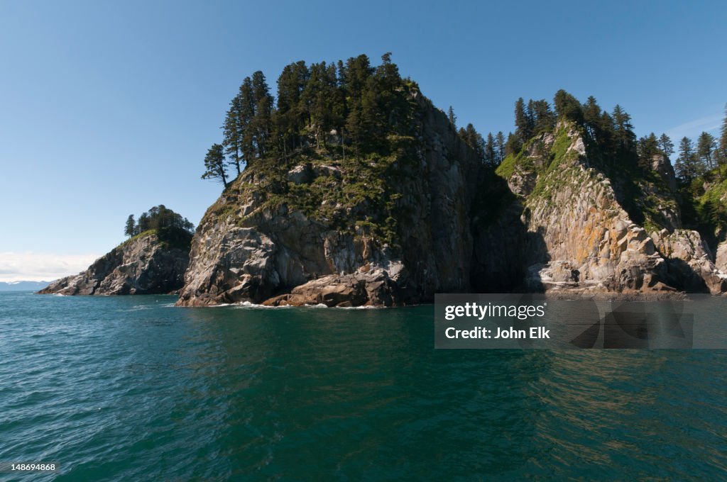 Chiswell Islands.