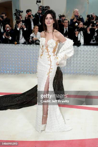 Anne Hathaway attends the 2023 Met Gala Celebrating "Karl Lagerfeld: A Line Of Beauty" at Metropolitan Museum of Art on May 01, 2023 in New York City.