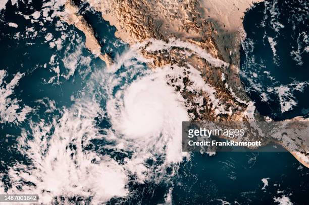 huracán roslyn 2022 cloud map méxico 3d render neutral - ciclón fotografías e imágenes de stock