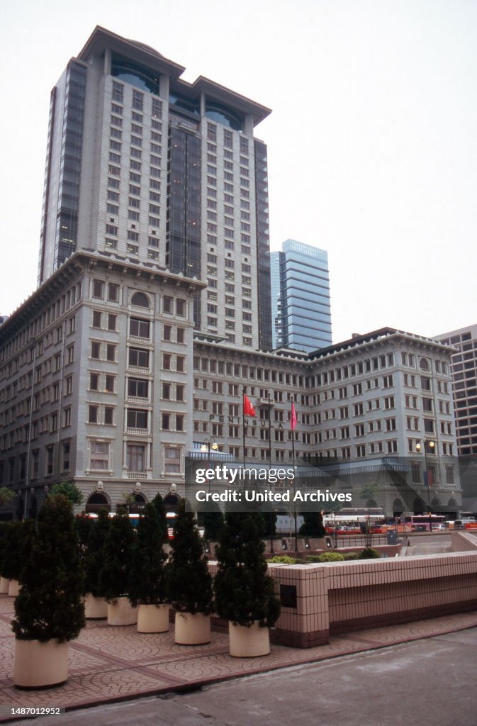 Luxury hotel "The Peninsula" at Hong Kong, China 1998. News Photo