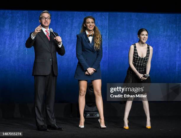 Paul Feig, Blake Lively and Anna Kendrick speak onstage to promote the film "A Simple Favor" during the Lionsgate presentation at The Colosseum at...