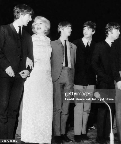 Marlene dietrich, beatles, 1967