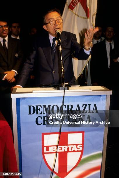 Anda Rotti 276 Giulio Andreotti Photos Stock Photos, High-Res Pictures, and Images ...