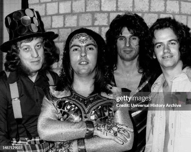 Slade 73 Slade Band 1970 Stock Photos, High-Res Pictures, and Images - Getty ...