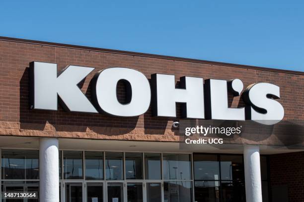 Roseville, Minnesota, Kohl's department store. Kohl's is an American store retail chain and is the largest department store chain in the United...