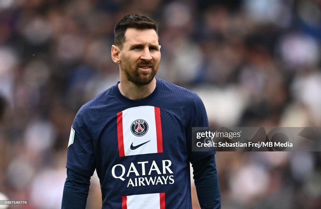 Paris Saint-Germain v FC Lorient - Ligue 1 Uber Eats