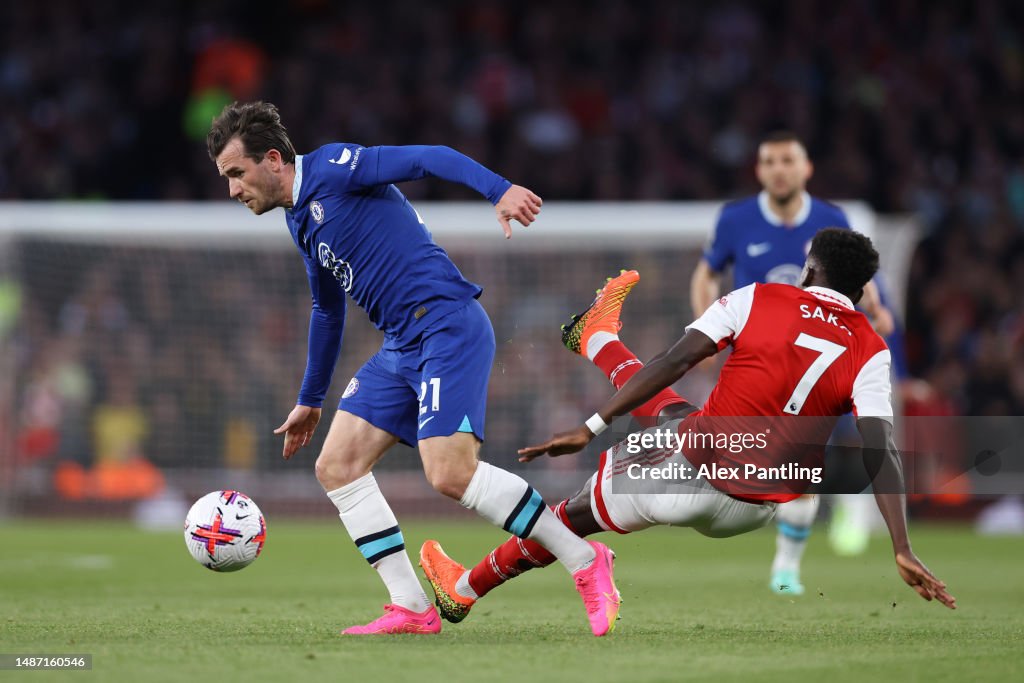 Ben Chilwell Of Chelsea Is Challenged By Bukayo Saka Of Arsenal News ben-chilwell-of-chelsea-is-challenged-by-bukayo-saka-of-arsenal-news