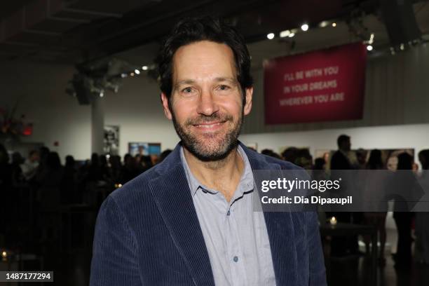 Paul Rudd Middle 7,929 Paul Rudd Photos Stock Photos, High-Res Pictures, and Images ...