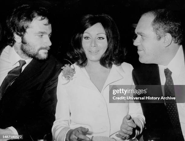 Franco nero, maria grazia buccella, gastone moschin, 1968.