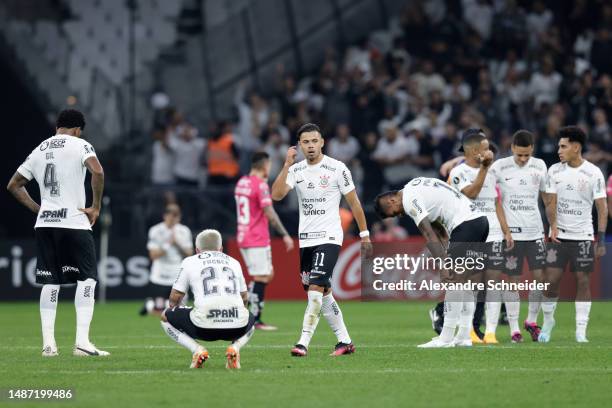 Players of Corinthians react after losing a match between Corinthians and Independiente del Valle as part of Copa CONMEBOL Libertadores 2023 at Arena...