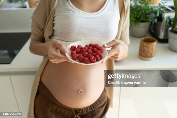 Mommy Belly Raspberry 49 Raspberry Tummy Stock Photos, High-Res Pictures, and Images - Getty ...