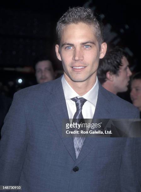Actor Paul Walker attends the "Ready to Rumble" Hollywood Premiere on April 5, 2000 at the Mann's Chinese Theatre in Hollywood, California.