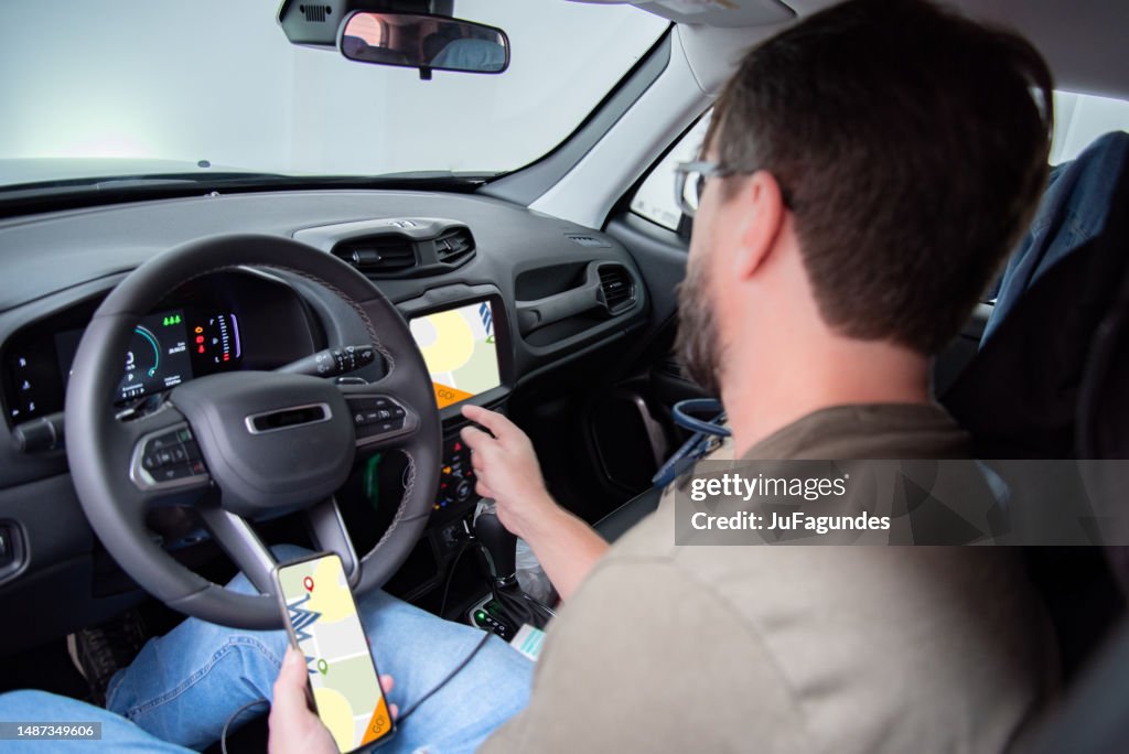 Configuring the gps in the car