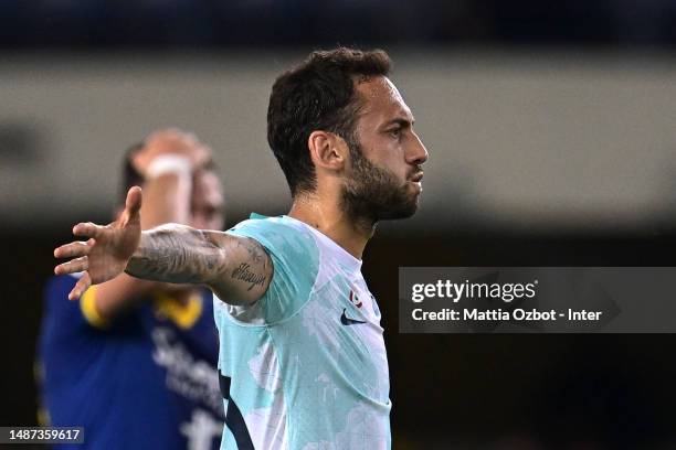 Hakan Calhanoglu of FC Internazionale celebrates after scoring the second goal during the Serie A match between Hellas Verona and FC Internazionale...