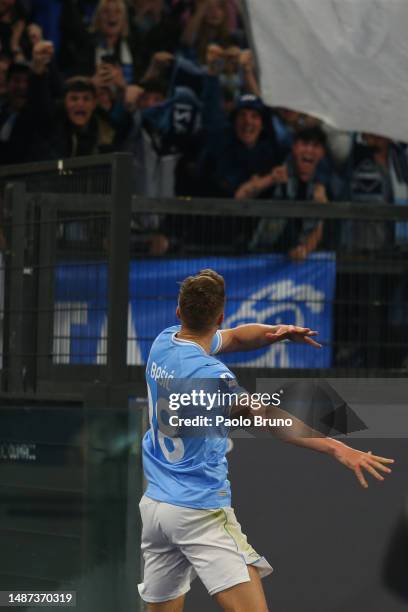 Toma Basic Toma Basic Photos and Premium High Res Pictures - Getty Images