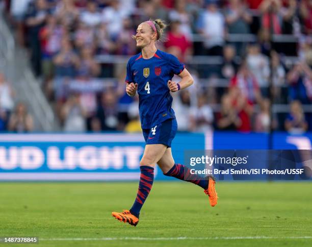 Becky Sauerbrunn of the United States celebrates her 200th cap during a game between the Republic of Ireland and the USWNT at CITYPARK on April 11,...