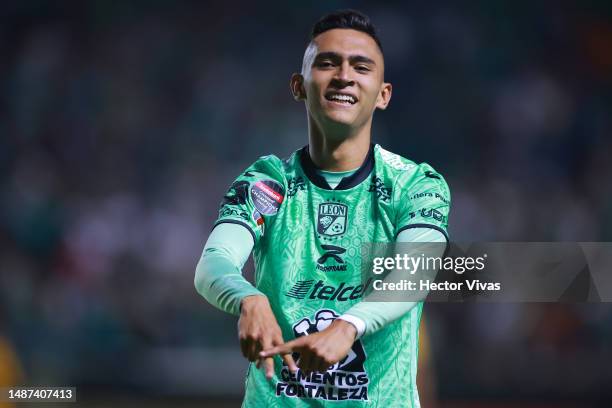 Fidel Ambriz of Leon celebrates after scoring the team's first goal during the semifinal second leg match between Leon and Tigres UANL as part of the...